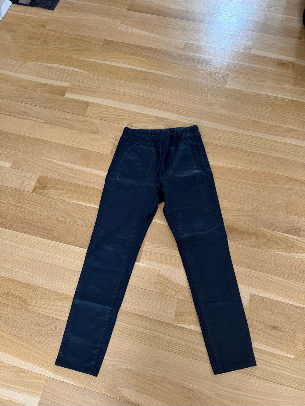 Women's Black Skinny Pants with Elastic Waist